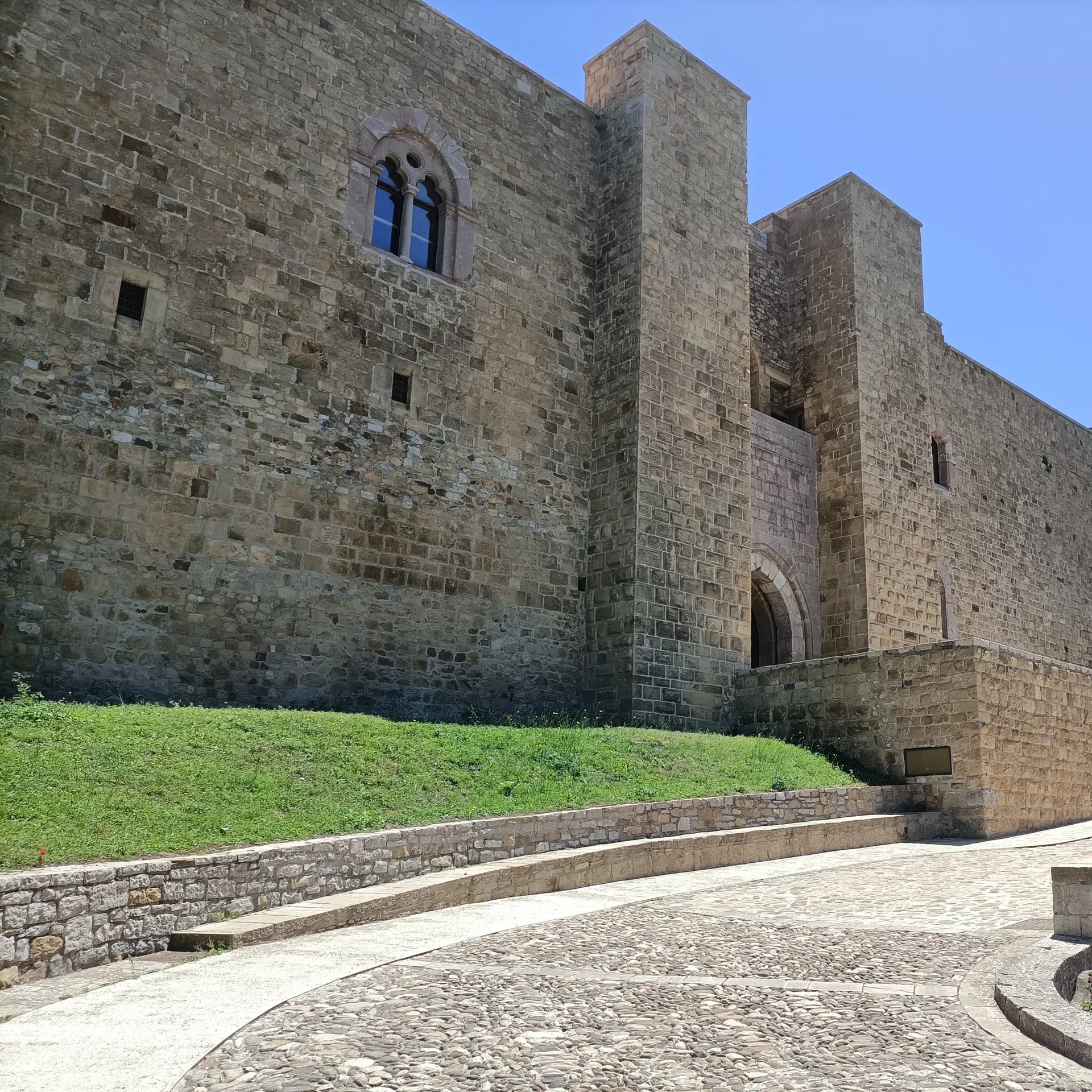 Laopesole